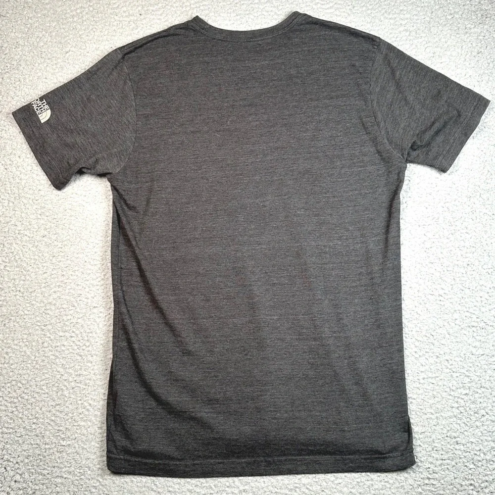 The North Face Cali Bear Tee Mens Large Gray Tri Blend Graphic Shirt Gorpcore